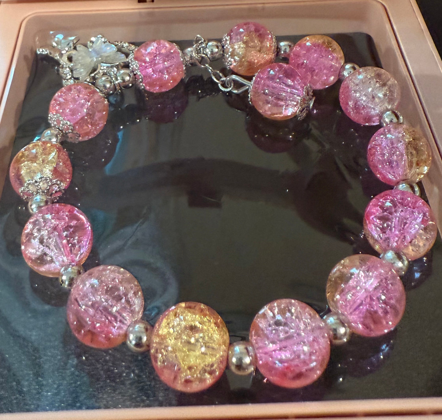 Crackle Glass Beaded Bracelet – Unique Handmade Liuli Jewelry, Sparkling Under Light