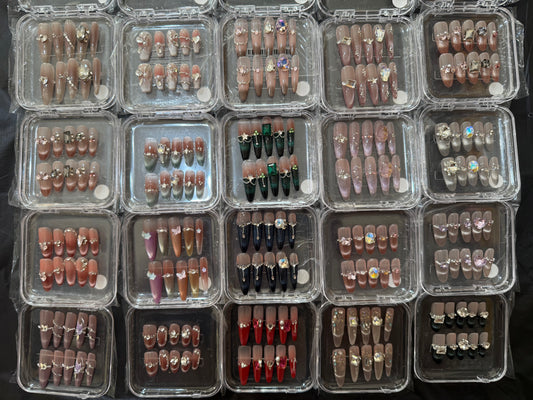 Luxury Cat Eye Press-On Nails – Heavy Rhinestone Design | Boxed Set, Medium & Long Length, Handmade Glam Fake Nails