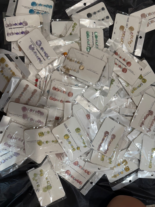 Trendy Press-On Toe Nails – Easy to Apply, Stylish & Comfortable Fit